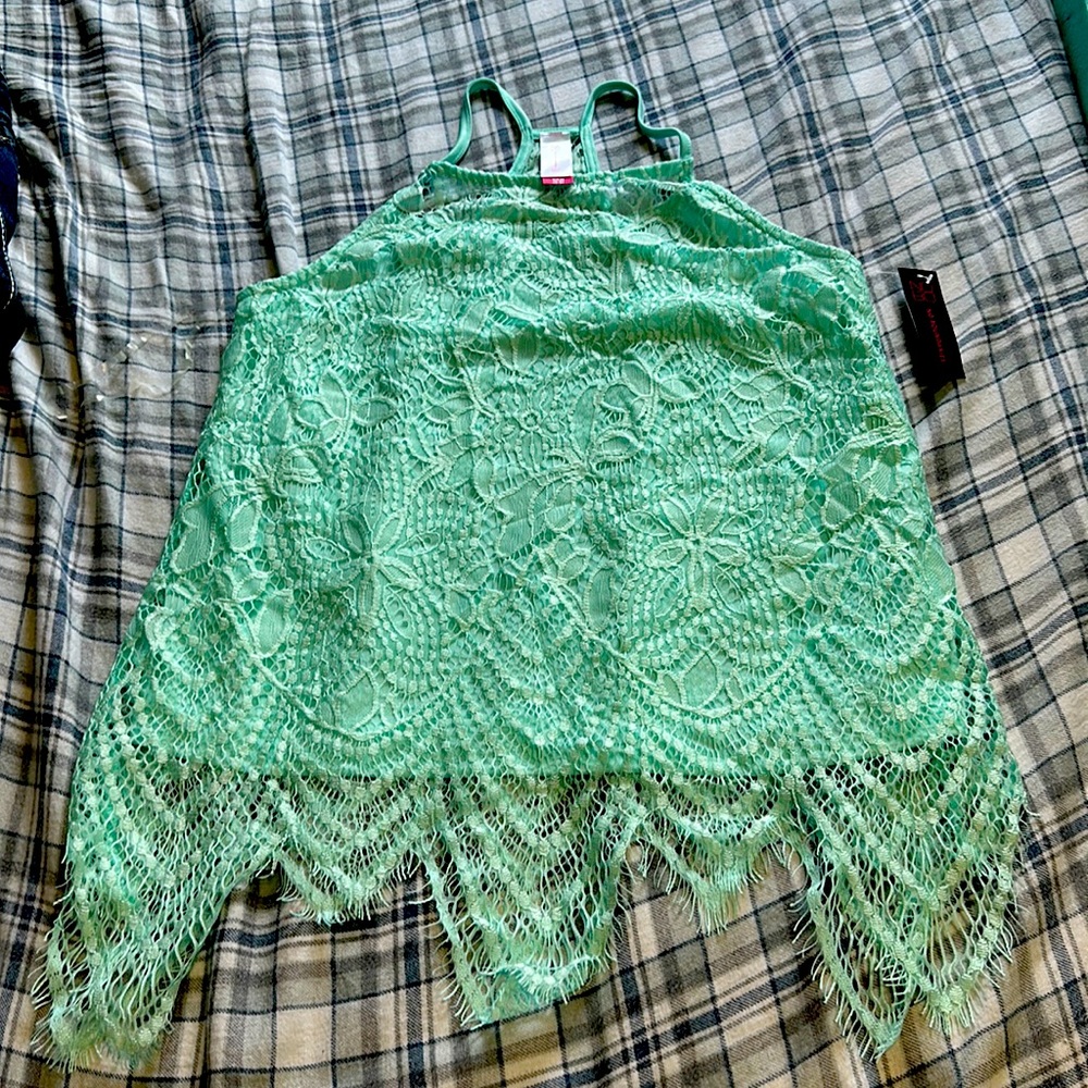 NWT lace tank top